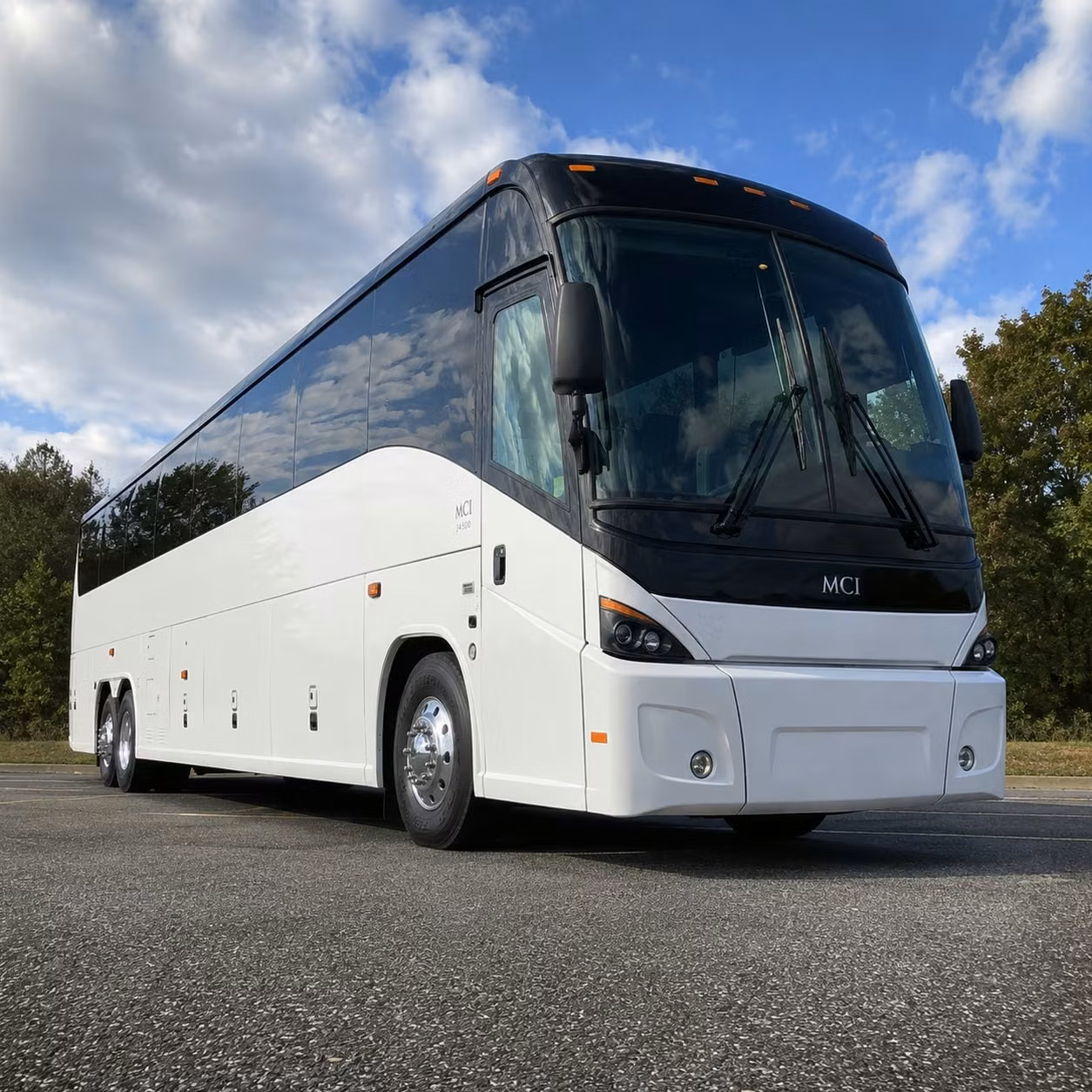 daily commuter shuttle services for oakland businesses