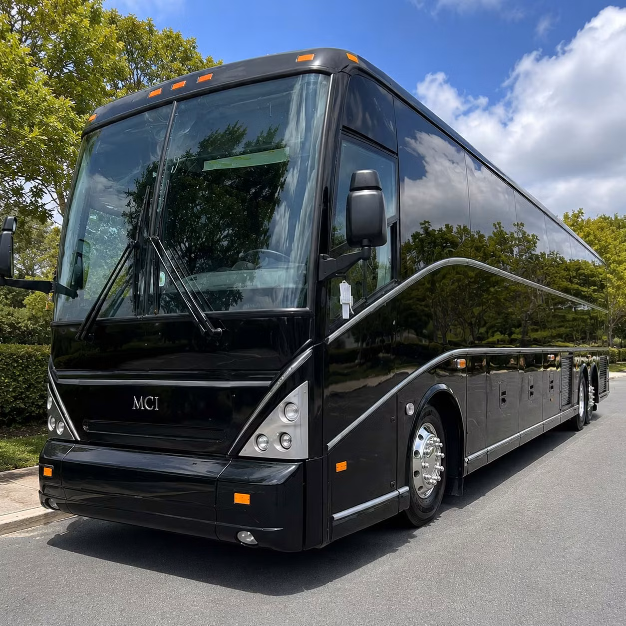 oakland a s warriors watch parties game day shuttles made easy