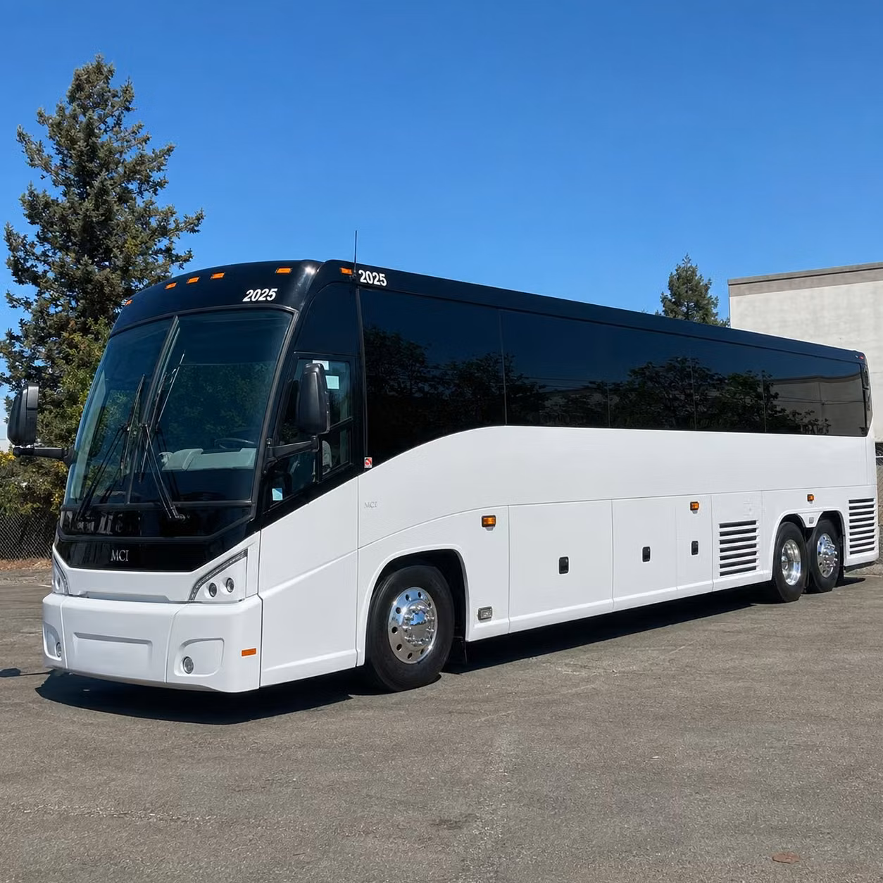 oakland church shuttle services for sunday worship and weekly services